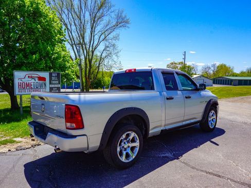 Used 2010 Dodge Ram 1500 Truck ST w/ ST Popular Equipment Group AWD/4WD image 3