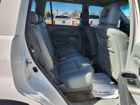Used 2004 Honda Pilot EX image 19
