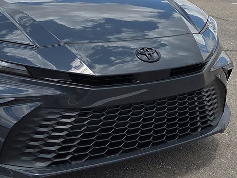 New 2026 Toyota Camry SE FWD image 7