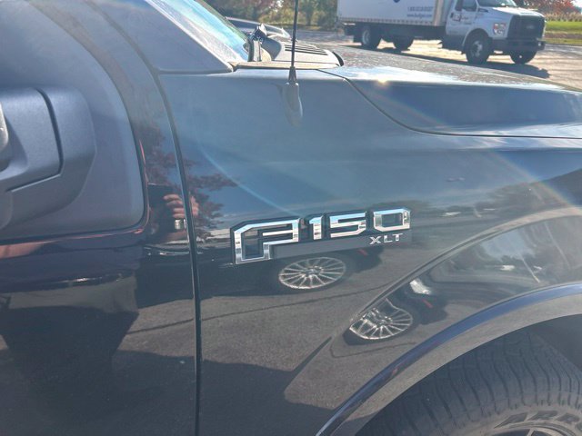 Used 2017 Ford F150 XLT w/ Equipment Group 302A Luxury AWD/4WD image 9