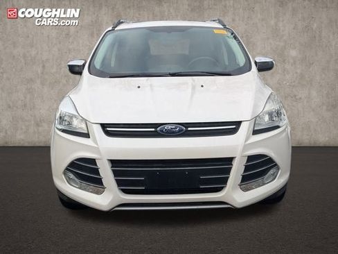 Used 2015 Ford Escape SE w/ SE Chrome Package image 2