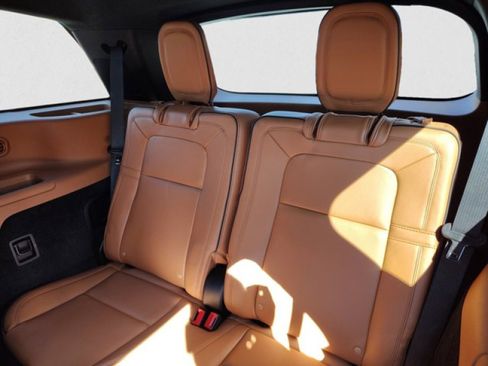 Used 2023 Lincoln Aviator Black Label w/ Class IV Trailer Tow Package AWD/4WD image 20