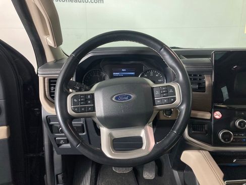 Used 2024 Ford Expedition Max Limited image 8