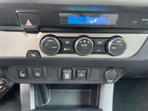 Used 2023 Toyota Tacoma SR5 w/ Technology Package image 23