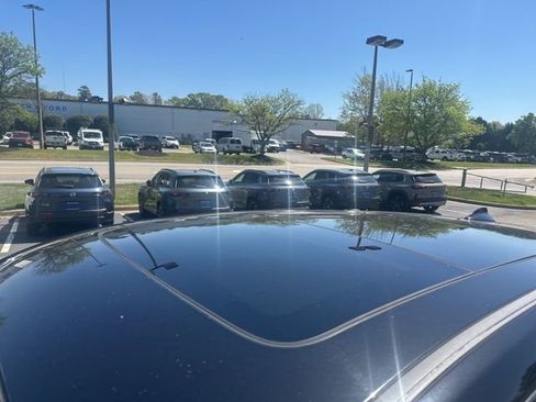 Used 2012 BMW X3 xDrive28i image 3