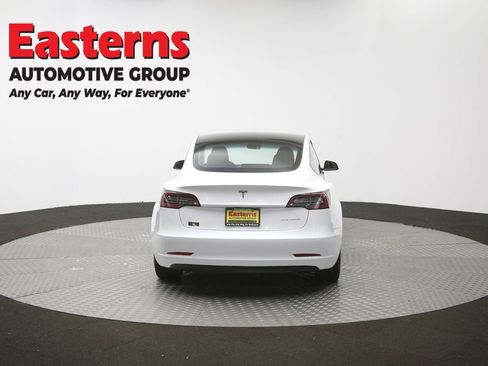 Used 2022 Tesla Model 3 Long Range AWD/4WD image 31