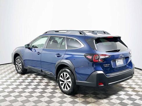 Certified 2025 Subaru Outback Premium w/ Popular Package #1A AWD/4WD image 5