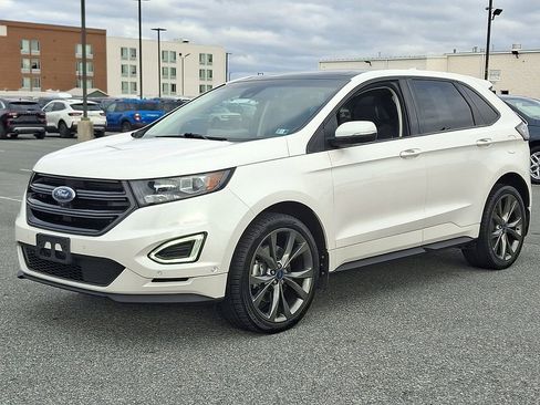 Used 2016 Ford Edge Sport w/ Equipment Group 401A image 3