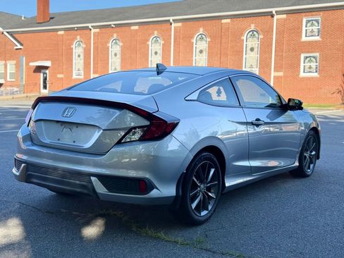 Used 2019 Honda Civic EX image 7