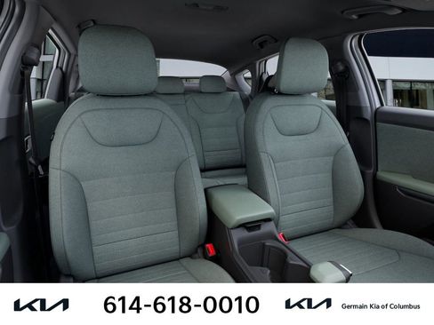 New 2025 Kia K4 EX image 18