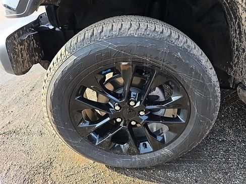 Used 2023 Jeep Wrangler Unlimited Sahara w/ Cold Weather Group image 10