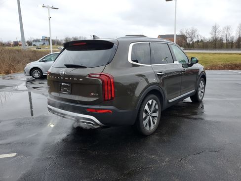 Used 2020 Kia Telluride S w/ S 8 Passenger Seating Package image 4