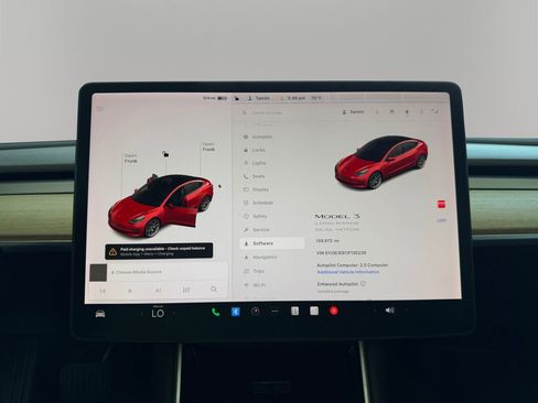 Used 2018 Tesla Model 3 Long Range image 29