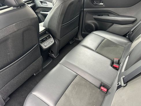 Certified 2024 Nissan Ariya AWD image 13