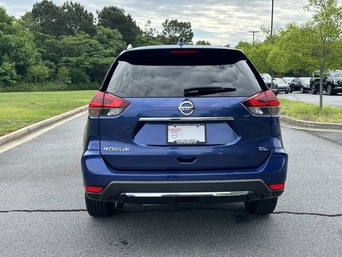 Used 2018 Nissan Rogue SL FWD image 8
