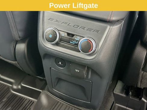 Used 2025 Ford Explorer ST-Line image 17