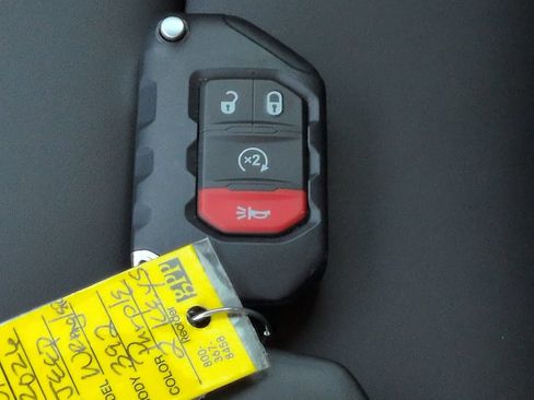 Used 2026 Jeep Wrangler Unlimited Rubicon 392 w/ Quick Order Package 27X Moab AWD/4WD image 29