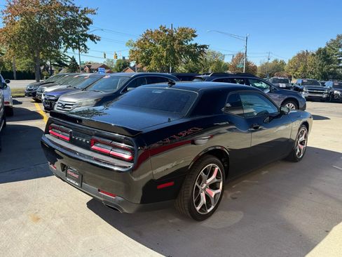 Used 2015 Dodge Challenger SXT Plus image 3