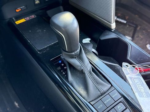 Certified 2025 Toyota Camry SE w/ Convenience Package FWD image 35