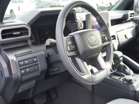 New 2026 Toyota 4Runner SR5 image 19