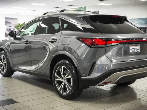 Certified 2023 Lexus RX 350 Premium w/ Accessory Package (Z1) FWD image 8