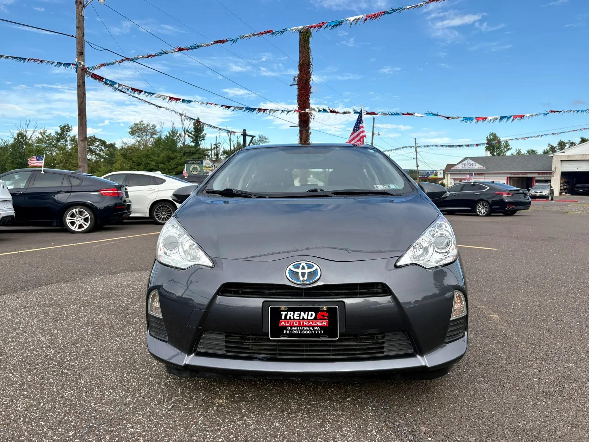 Used 2013 Toyota Prius C Two FWD image 6