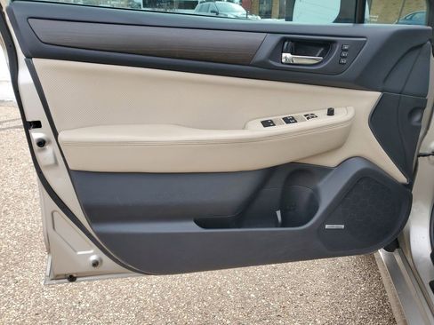 Used 2015 Subaru Legacy 2.5i Limited image 12