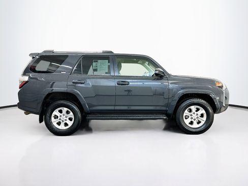 Used 2024 Toyota 4Runner SR5 image 10