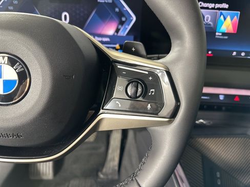 Used 2025 BMW X3 xDrive30i w/ Premium Package image 12