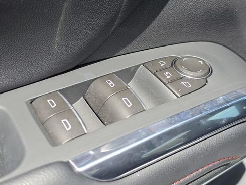 New 2026 Chevrolet Traverse RS w/ LPO, Floor Liner Package FWD image 21