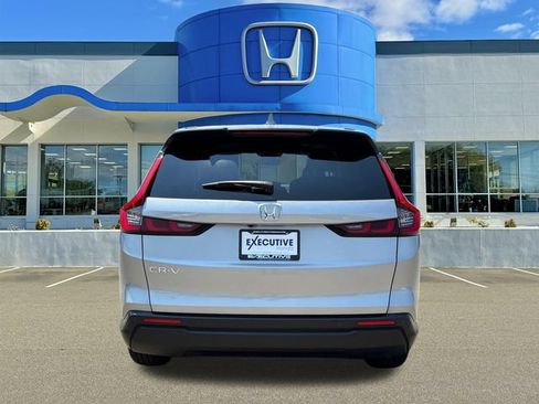 Used 2025 Honda CR-V EX-L image 3
