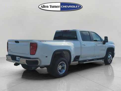New 2026 Chevrolet Silverado 3500 LT w/ All Star Edition AWD/4WD image 4