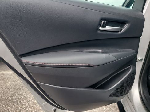 Used 2025 Toyota Corolla SE FWD image 10