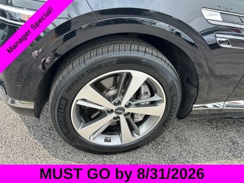Used 2023 Genesis GV80 2.5T w/ Advanced Package AWD/4WD image 10