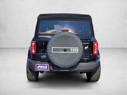 Used 2023 Ford Bronco Outer Banks image 6