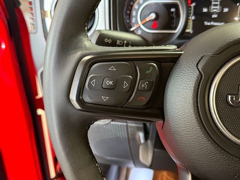 Certified 2025 Jeep Wrangler Unlimited Sport AWD/4WD image 31