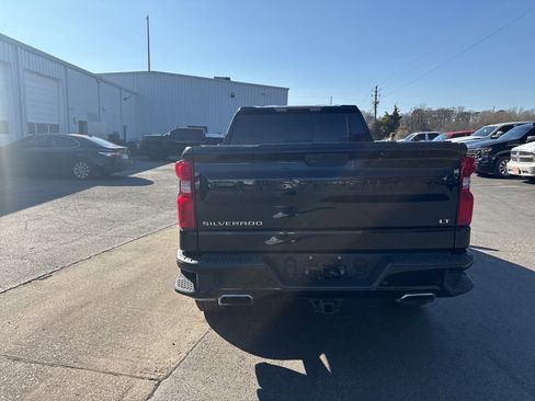 Used 2020 Chevrolet Silverado 1500 LT Trail Boss image 10