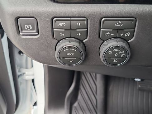 New 2026 Chevrolet Silverado 1500 LT Trail Boss AWD/4WD image 22