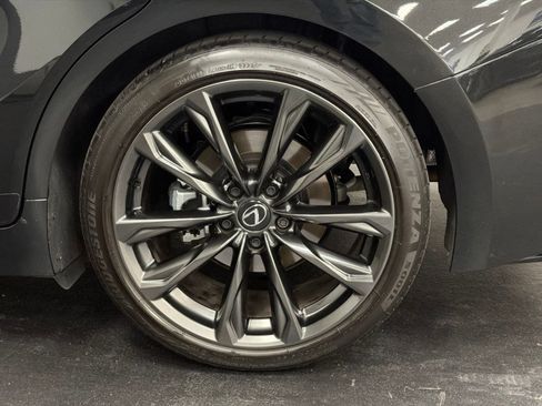 Used 2025 Lexus IS 300 F Sport RWD image 18