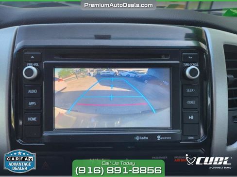 Used 2014 Toyota Tacoma PreRunner image 15