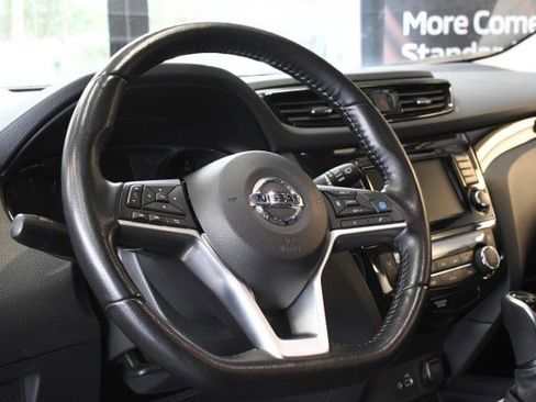 Used 2022 Nissan Rogue Sport SL AWD/4WD image 23