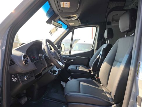 Used 2026 Mercedes-Benz Sprinter 2500 image 20