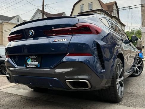 Used 2021 BMW X6 M50i w/ Dynamic Handling Package AWD/4WD image 6