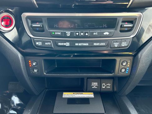 Used 2020 Honda Passport Elite image 34