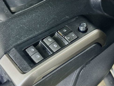 Used 2023 Toyota Tacoma SR5 RWD image 20