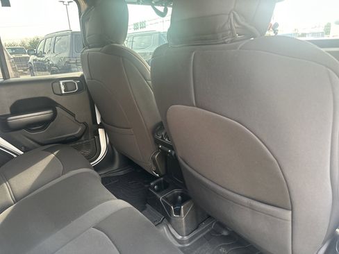 Used 2020 Jeep Wrangler Unlimited Sport AWD/4WD image 29