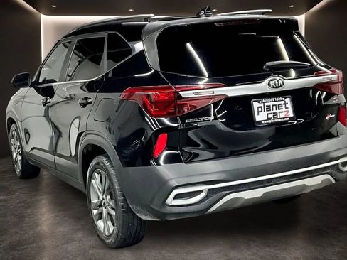 Used 2021 Kia Seltos S FWD image 5