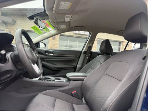 Used 2021 Nissan Altima 2.5 S FWD image 11