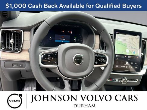 New 2026 Volvo XC90 T8 Plus AWD/4WD image 11