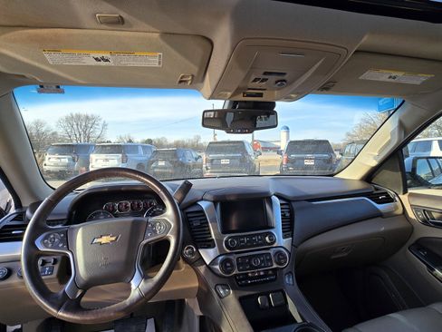 Used 2017 Chevrolet Tahoe LT image 17